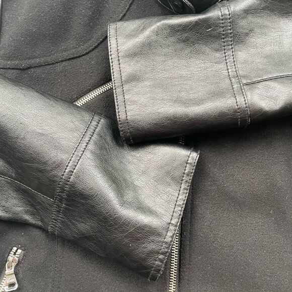 1981 Guess Faux Leather Moto Jacket Womens Size M Zip up Black Silver Zip Lin… - Picture 10 of 16